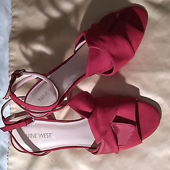 NINE WEST HEELS SANDALS SATIN AND SUEDE - Picture 2 of 9